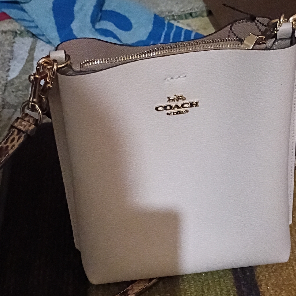 Coach Ivory Crossbody Bag - Picture 8 of 10